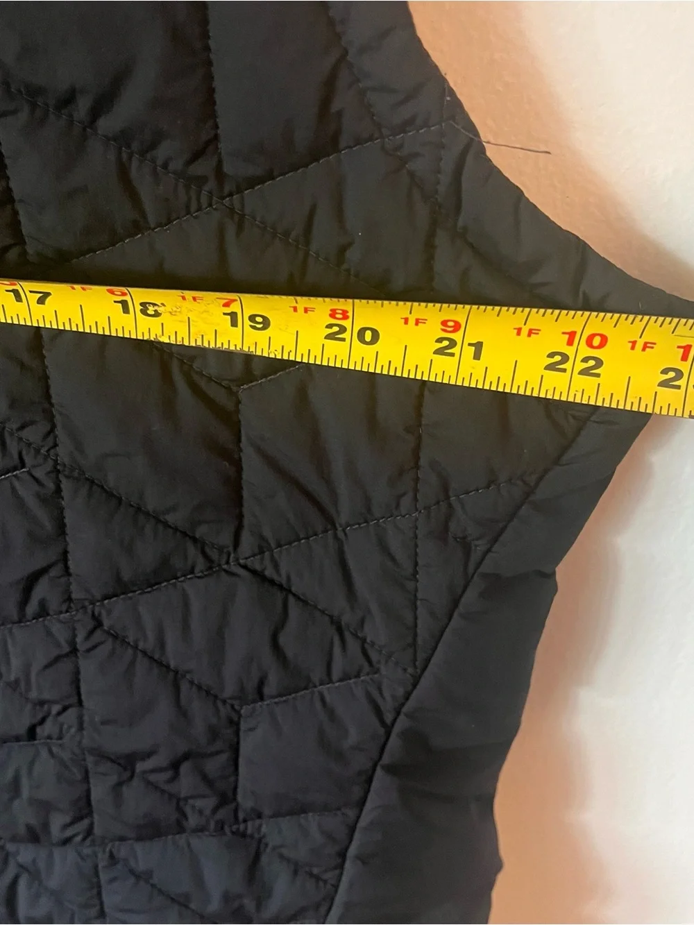 Duluth Trading II Womens Black Quilted Full Zip Vest inner outer Pockets XL fall